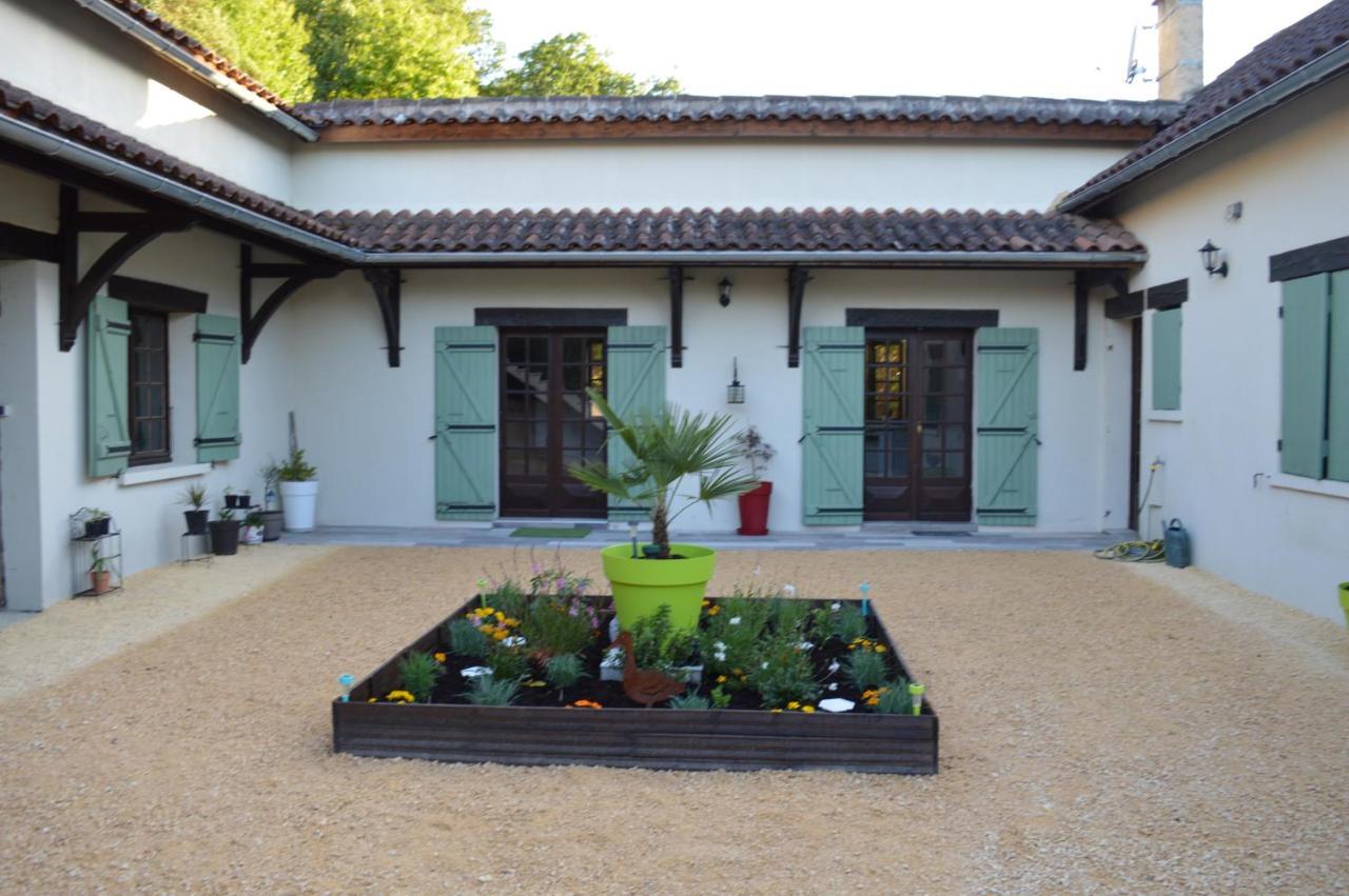 Les Mansardes Le Gite Sarlat-la-Canéda Exterior foto